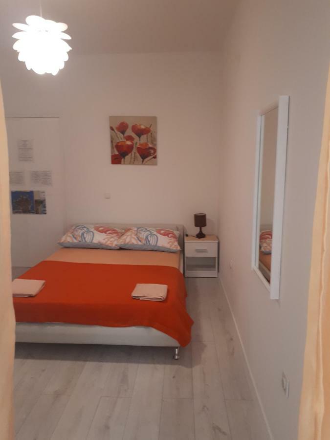 Apartmani Ivana Lopar Exterior foto