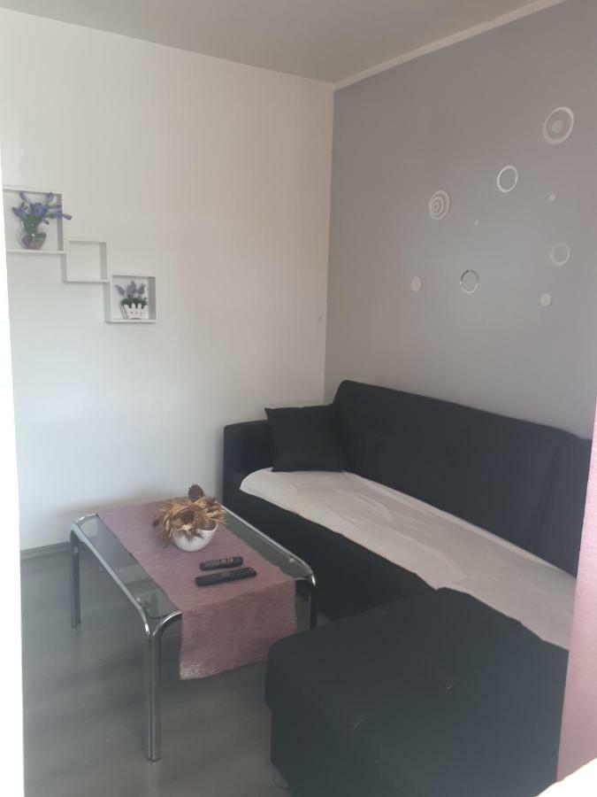 Apartmani Ivana Lopar Exterior foto